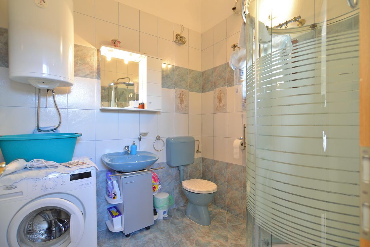 Apartments Dino 1374 普拉 外观 照片